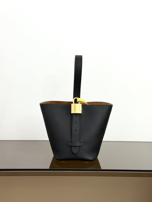 Black bucket bag