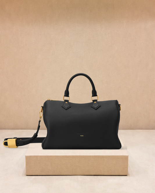 Black handbag spd