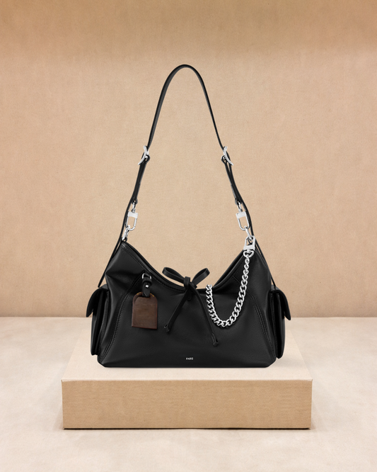 Black shoulder bag